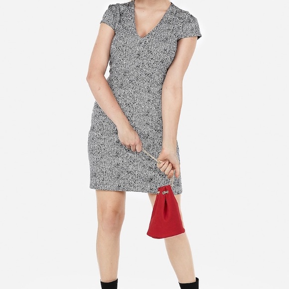 EXPRESS Seamed Sheath Dress - Picture 1 of 4